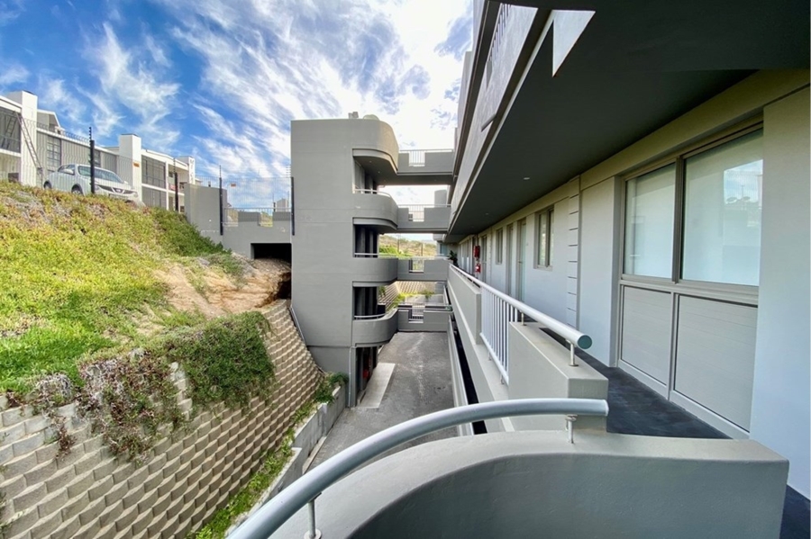 To Let 2 Bedroom Property for Rent in Island View Western Cape